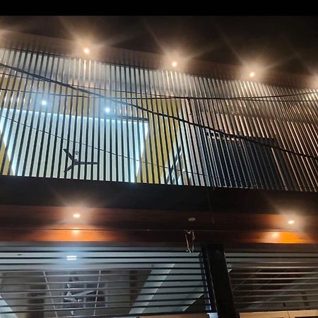 Hotel O Home Aditya Inn Suits Homestay Ayodhya Esterno foto